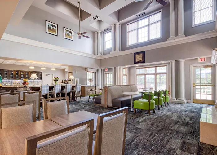 Homewood Suites By Hilton Olmsted Village